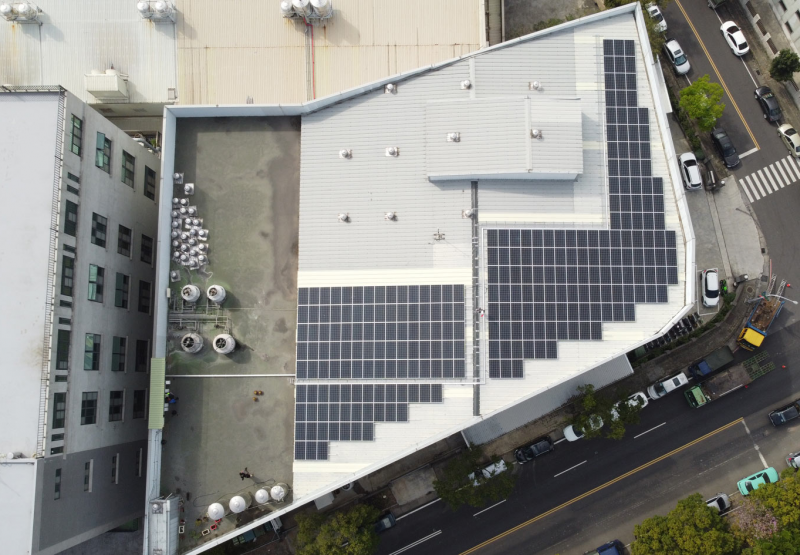 台中光電廠太陽能發電系統