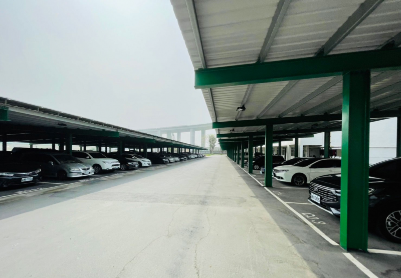 汽車停車場太陽能系統